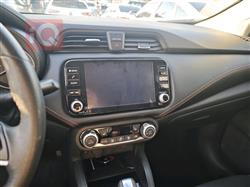 نيسان فيرسا